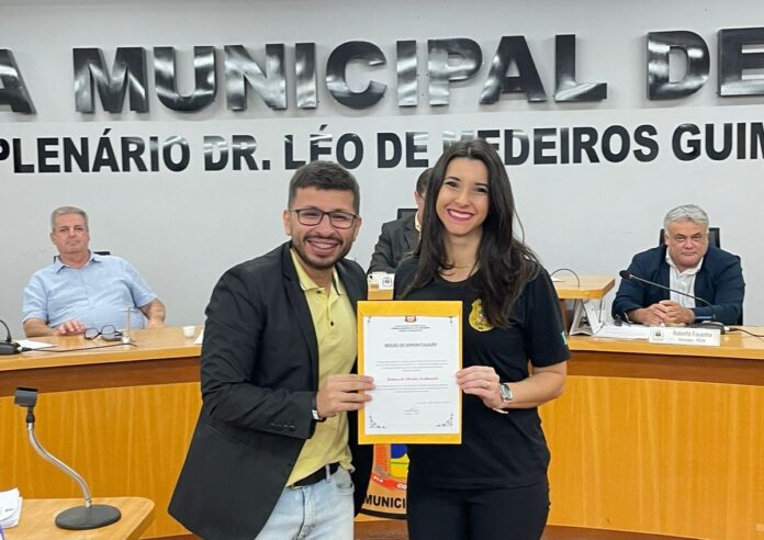 Investigadora da Polícia Civil é homenageada pela Câmara de Vereadores de Corumbá, pelo combate à crueldade contra animais