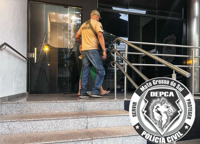Polícia Civil prende em flagrante delito homem de 40 anos por armazenamento de material de abuso sexual infantil em Campo Grande