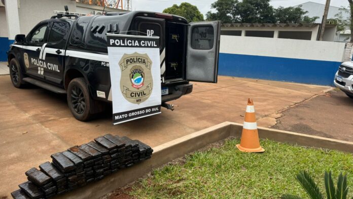 Polícias Civil e Militar prendem traficante em flagrante no município de Iguatemi