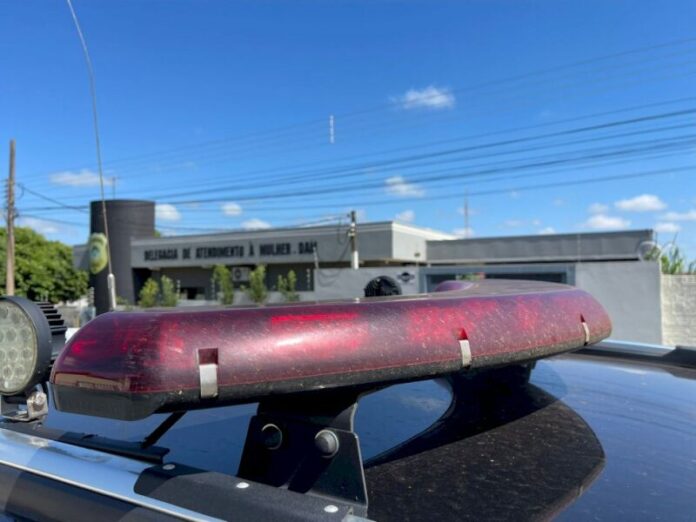 Chamada de 'louca', mulher denuncia violência psicológica em viagem à Nova Andradina
