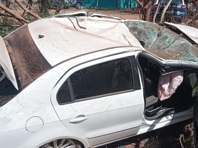 Com carro roubado, homem tenta fugir da PM e capota próximo a aterro em Campo Grande