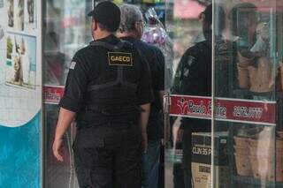 Prefeito pede relat&oacute;rio &agrave; Justi&ccedil;a para &ldquo;conhecer&rdquo; contratos investigados