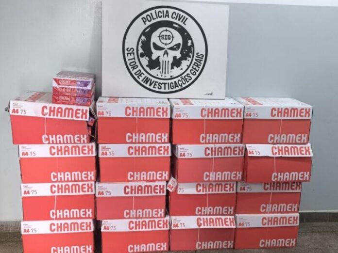 Três são presos por vender papel furtado da prefeitura em Corumbá