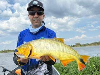 &Uacute;ltimo fim de semana antes da proibi&ccedil;&atilde;o da pesca movimenta pesqueiros de MS