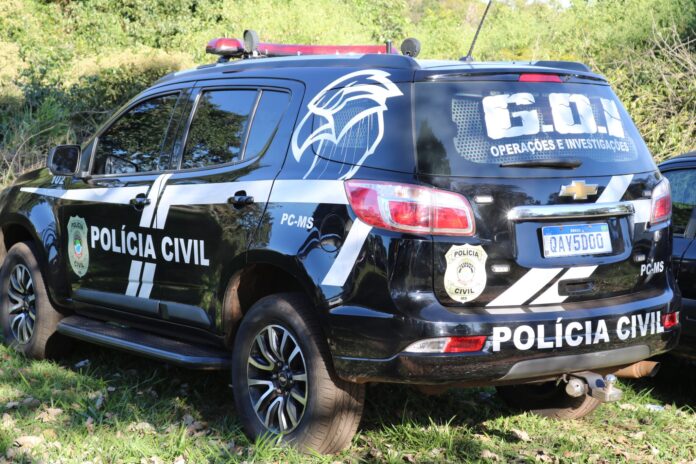 Policiais capturam foragido da justiça e prendem idoso acusado de estupro de vulnerável, em Campo Grande