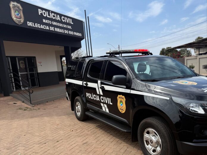 Dupla é presa pela Polícia Civil usando dinheiro falso em comércio de Ribas do Rio Pardo