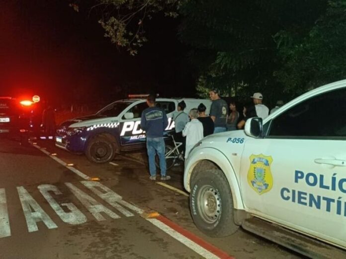 Confusão em bar termina com jovem espancado com pauladas na cabeça na Vila Popular