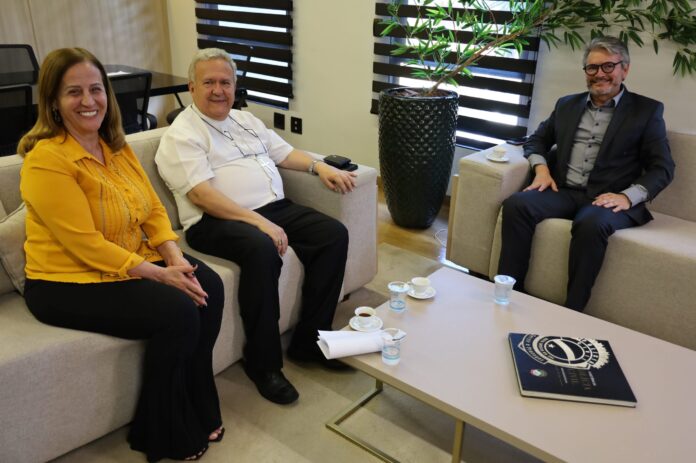 Delegado-Geral recebe visita do Arcebispo de Campo Grande