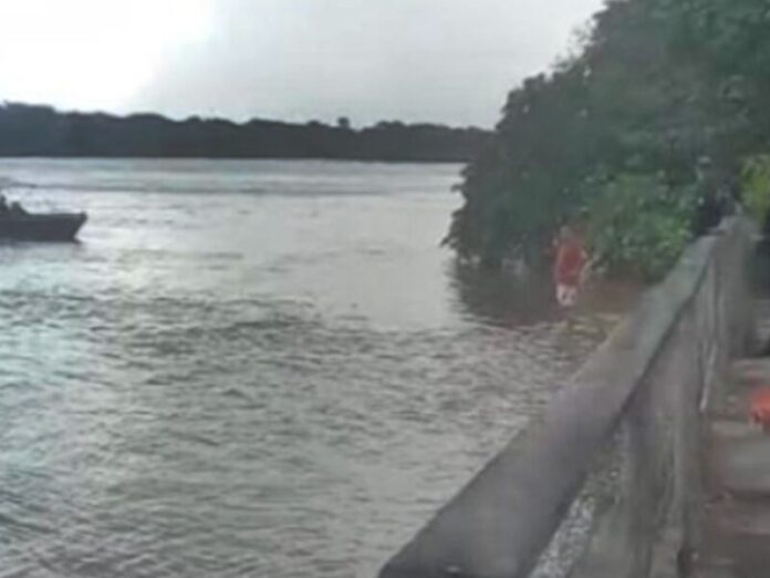 Homem desaparece ao nadar no Rio Taquari, em Coxim