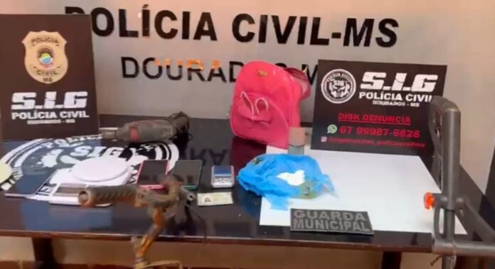 Polícia Civil prende homem por furto a farmácia e mulher por tráfico em Dourados
