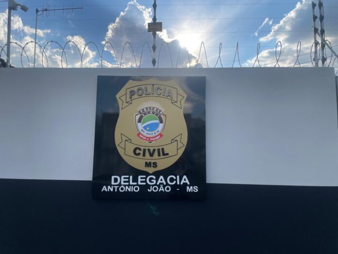 Polícia cumpre mandado de prisão contra professor investigado por estupro de vulnerável em Antônio João