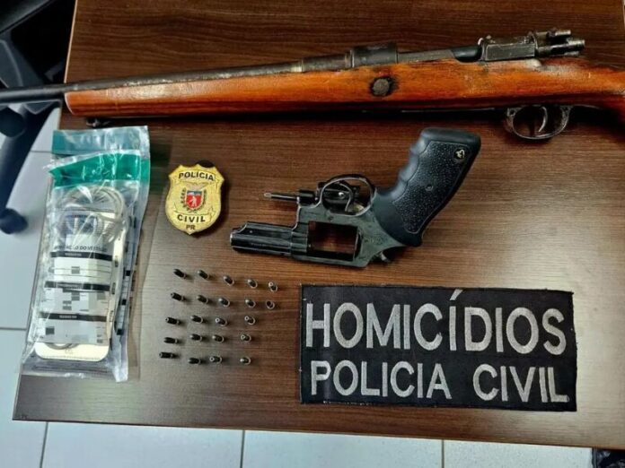 Policiais são presos suspeitos de roubo de R$ 15 milhões em joias