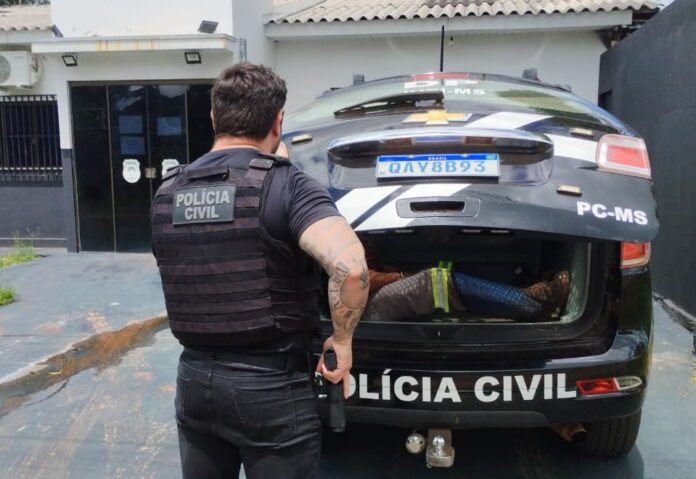 Polícia Civil prende homem acusado de estuprar a própria irmã adolescente em aldeia de Juti