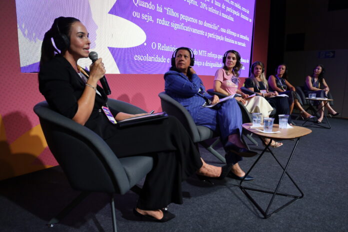 Delegada de Polícia participa de painel com o tema “Mulheres no Sistema de Justiça”, no Delas Day 2026