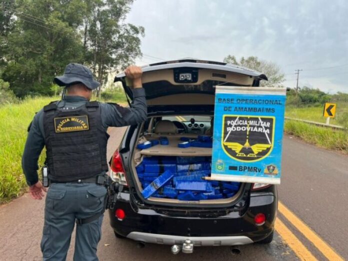 Após perseguição, SUV com R$ 1 mi em droga é interceptado em rodovia na fronteira