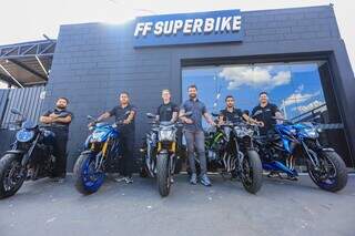 Referência em motos esportivas, FF Superbike reinaugura loja com festa Referência em motos esportivas, FF Superbike reinaugura loja com festa