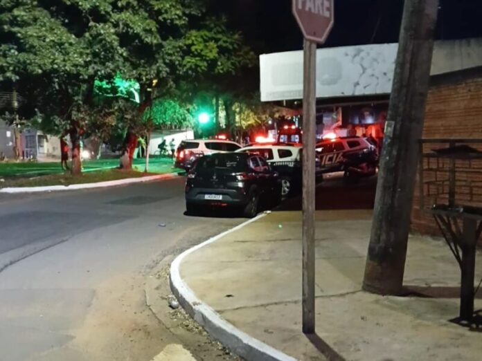AGORA: Homem é baleado ao atacar policiais militares no Estrela Dalva