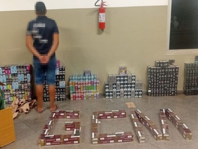 GCM detém dupla que transportava cigarros na rodoviária de Campo Grande