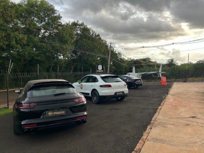Polícia Civil apreende, em Campo Grande, veículo de luxo de liderança de facção criminosa investigada no Estado de Mato Grosso