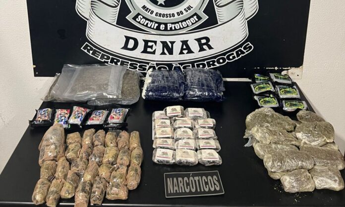 Polícia Civil apreende encomendas com droga em agência dos correios durante ação da Operação Desarme