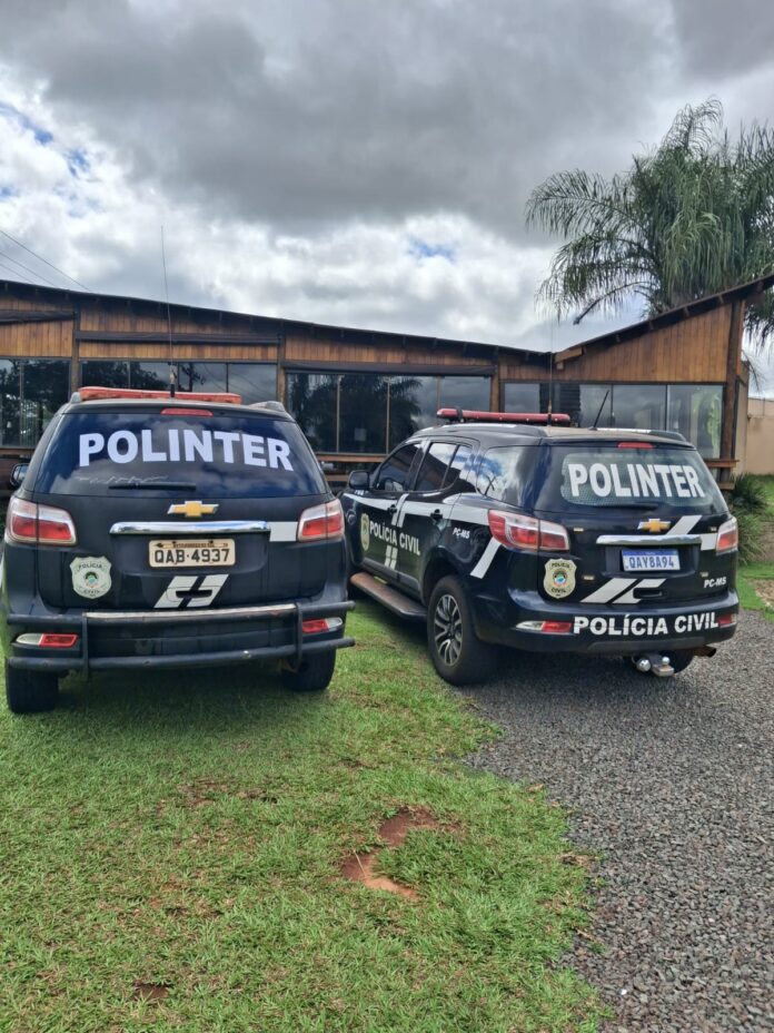 Polícia Civil cumpre mandado de prisão de mulher acusada de homicídio tentado e lesão corporal grave, em Campo Grande