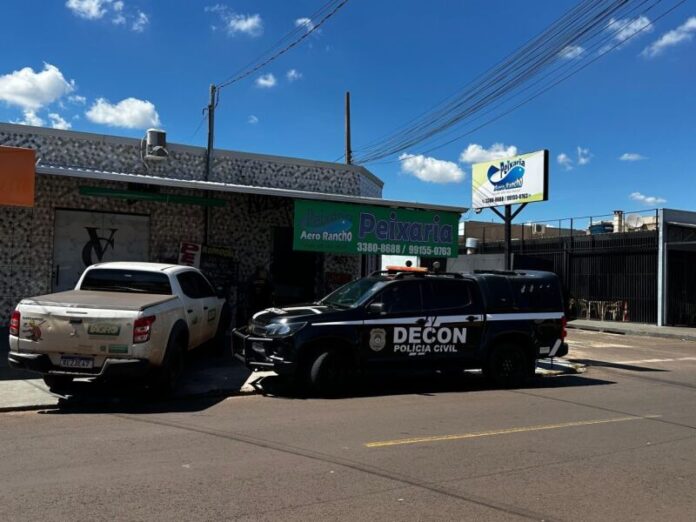Polícia Civil e Iagro fiscalizam peixarias de Campo Grande contra venda irregular