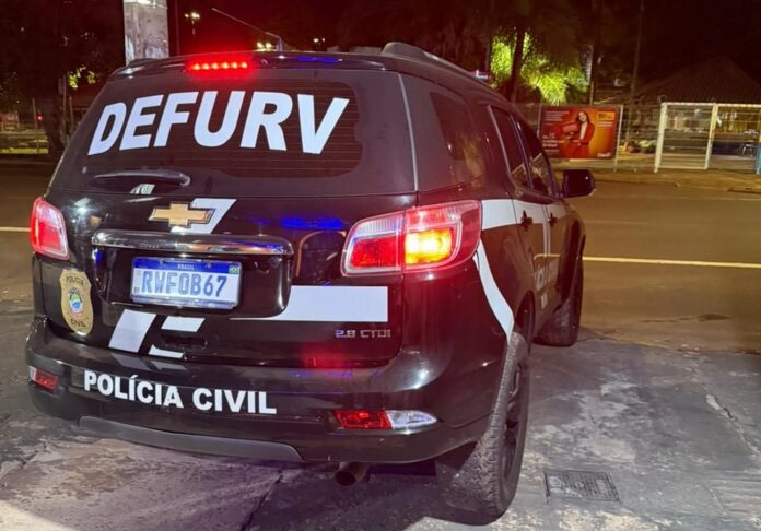 Polícia Civil prende integrantes de quadrilha de furto de camionetas e localiza arma de fogo com os criminosos