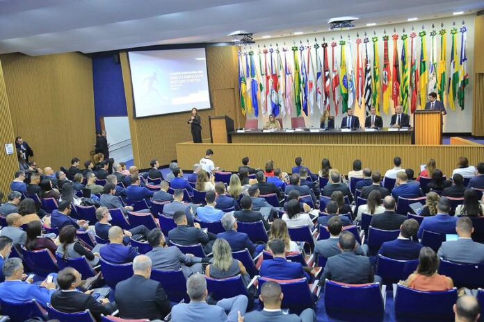 Delegados da PCMS participam de Encontro Nacional de Combate à Manipulação de Resultados Esportivos, em Brasília