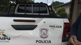 Brasileiro atropela manifestantes em escola e troca tiros com policiais Brasileiro atropela manifestantes em escola e troca tiros com policiais