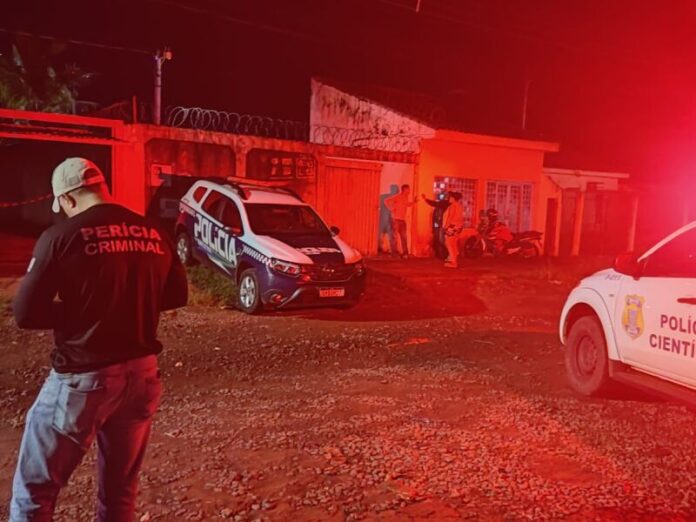Mulher teve tufo de cabelo arrancado antes de ser baleada no Colúmbia