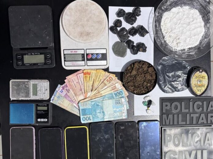 Operação em Deodápolis prende envolvido com tráfico e apreende moto de 'delivery'