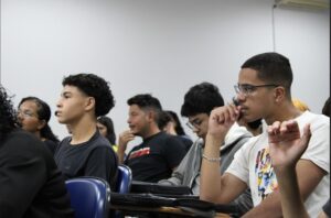 Sejuv abre inscrições para curso gratuito de logística com aulas