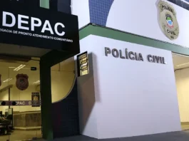 Suspeito é amarrado por populares após ser flagrado furtando cimento em obra